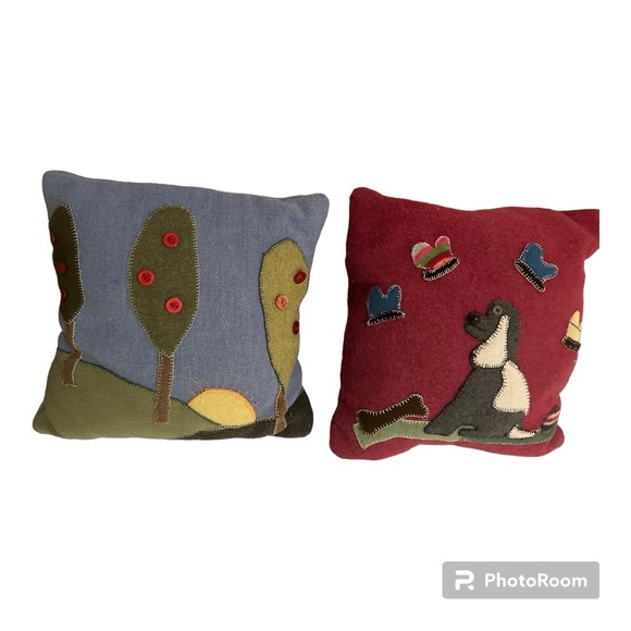 Wool Hand Enbroidered Throw Pillows - dog and apple orchard - Picture 3 of 11